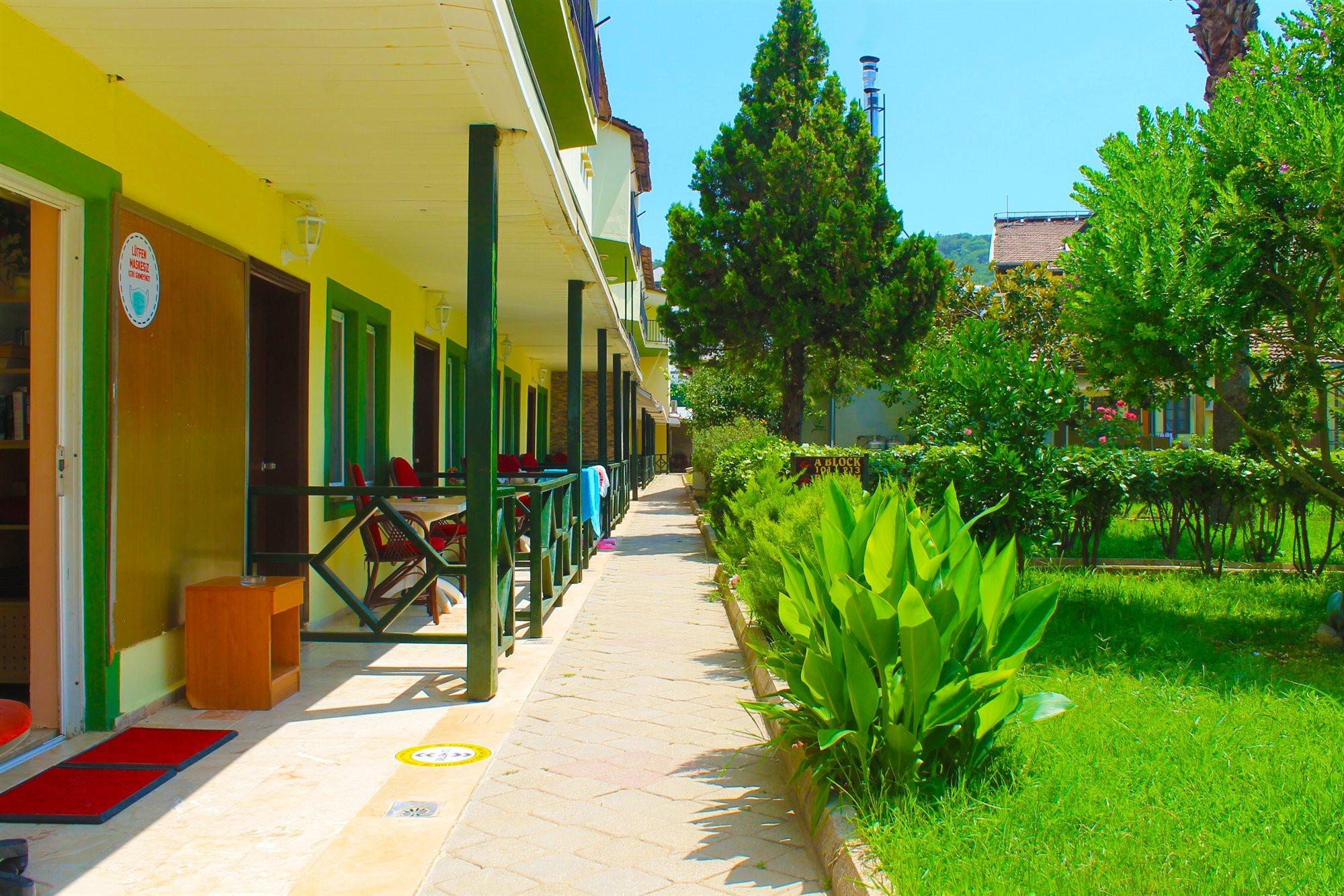 Carmina Hotel Ölüdeniz Esterno foto