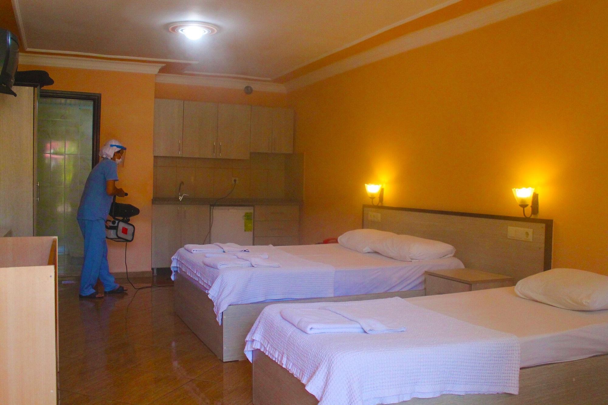 Carmina Hotel Ölüdeniz Esterno foto