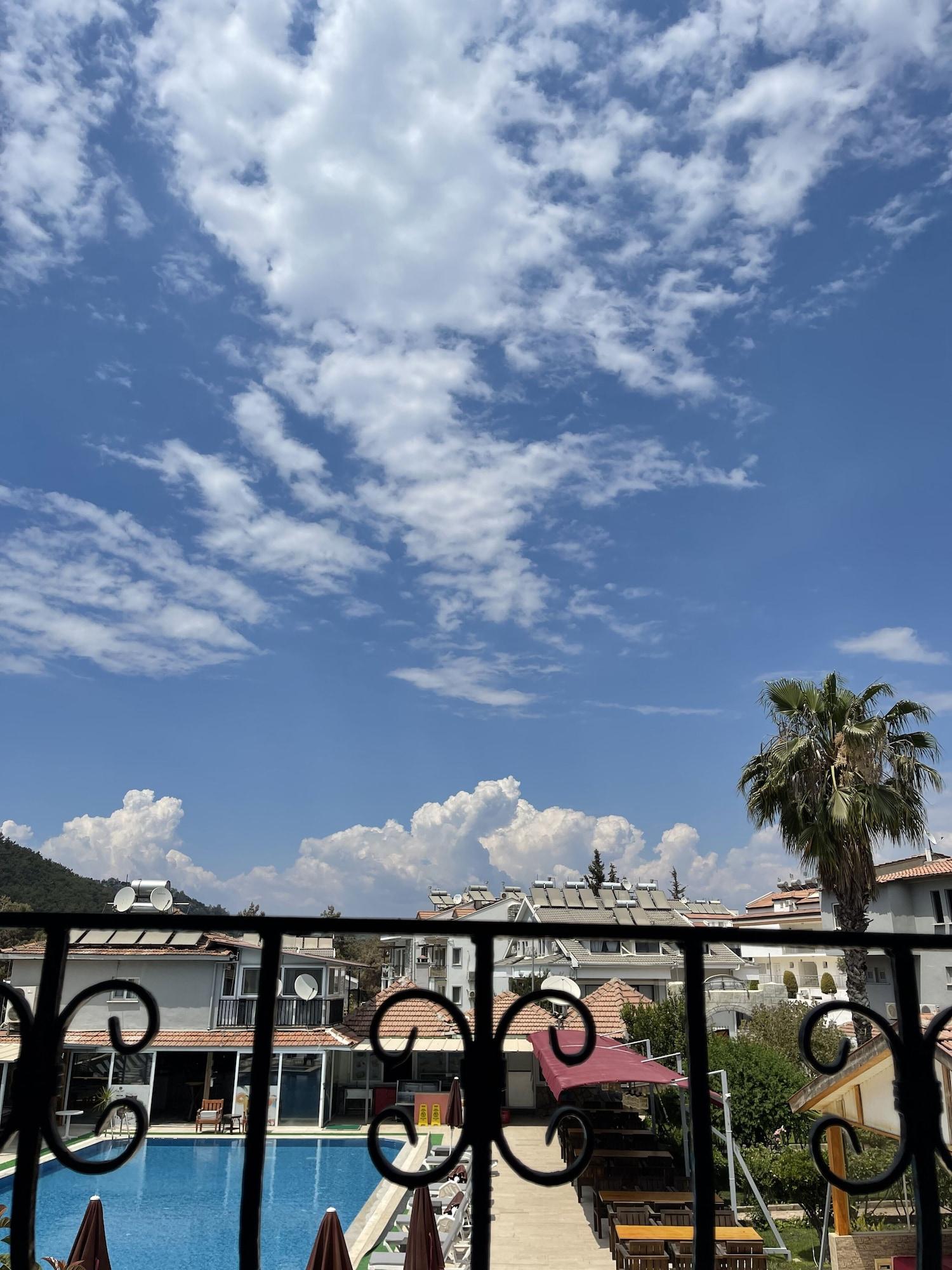 Carmina Hotel Ölüdeniz Esterno foto