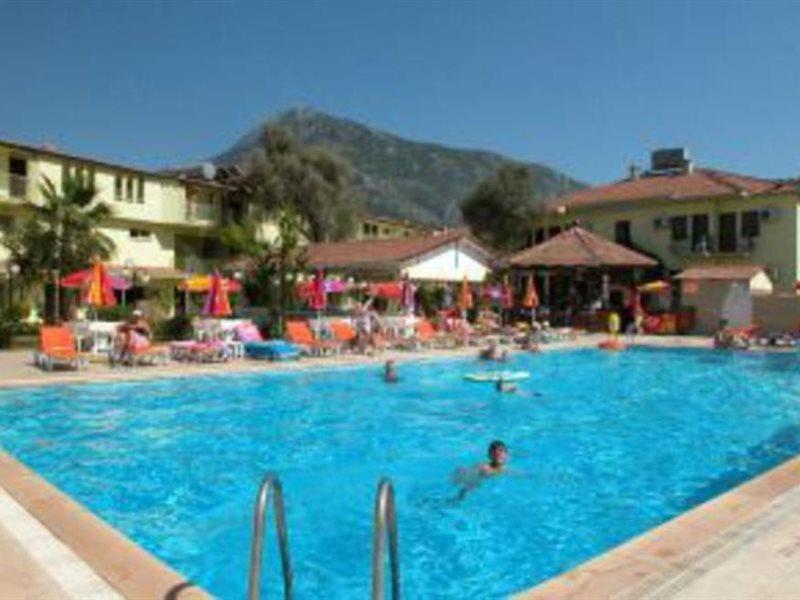 Carmina Hotel Ölüdeniz Esterno foto