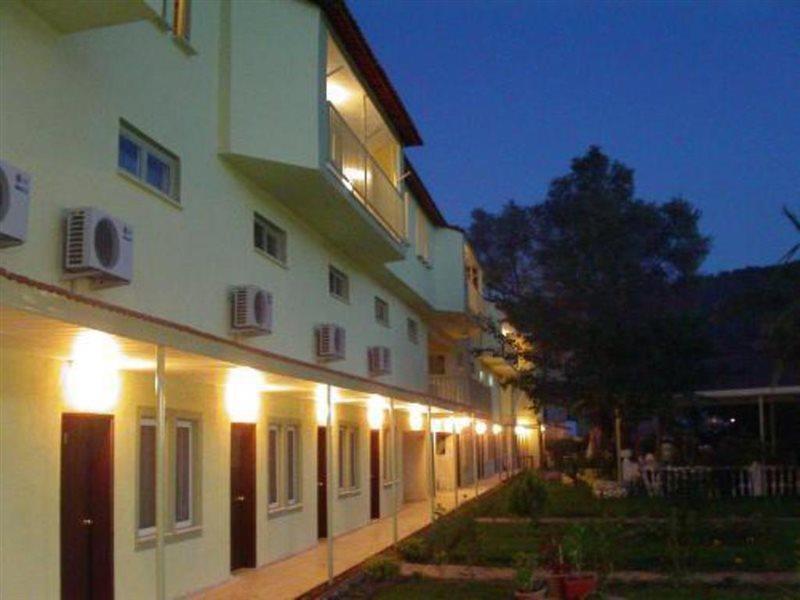Carmina Hotel Ölüdeniz Esterno foto