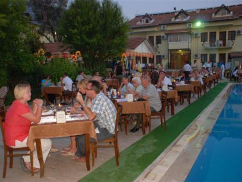 Carmina Hotel Ölüdeniz Esterno foto