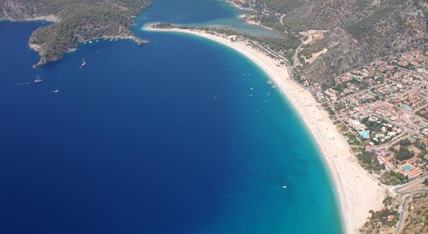 Carmina Hotel Ölüdeniz Esterno foto