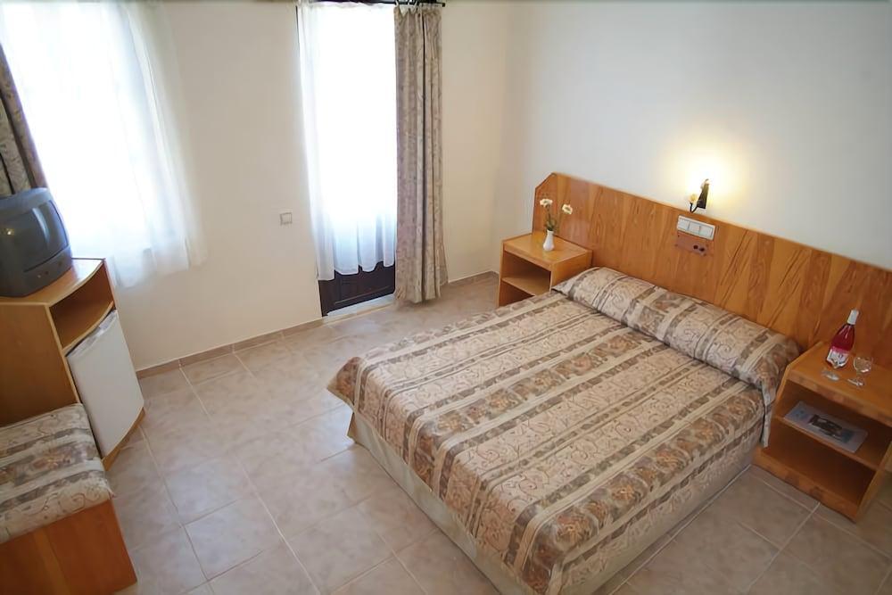 Carmina Hotel Ölüdeniz Esterno foto
